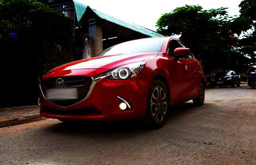 BIẾN XẾ MAZDA 3 THÀNH SIÊU XE CHỈ VỚI BỘ ĐÈN CỰC ĐẸP